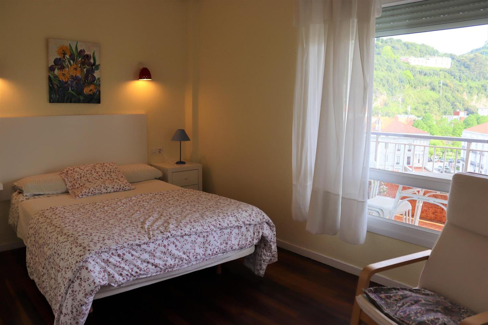 Apartamento Laredo Esterno foto