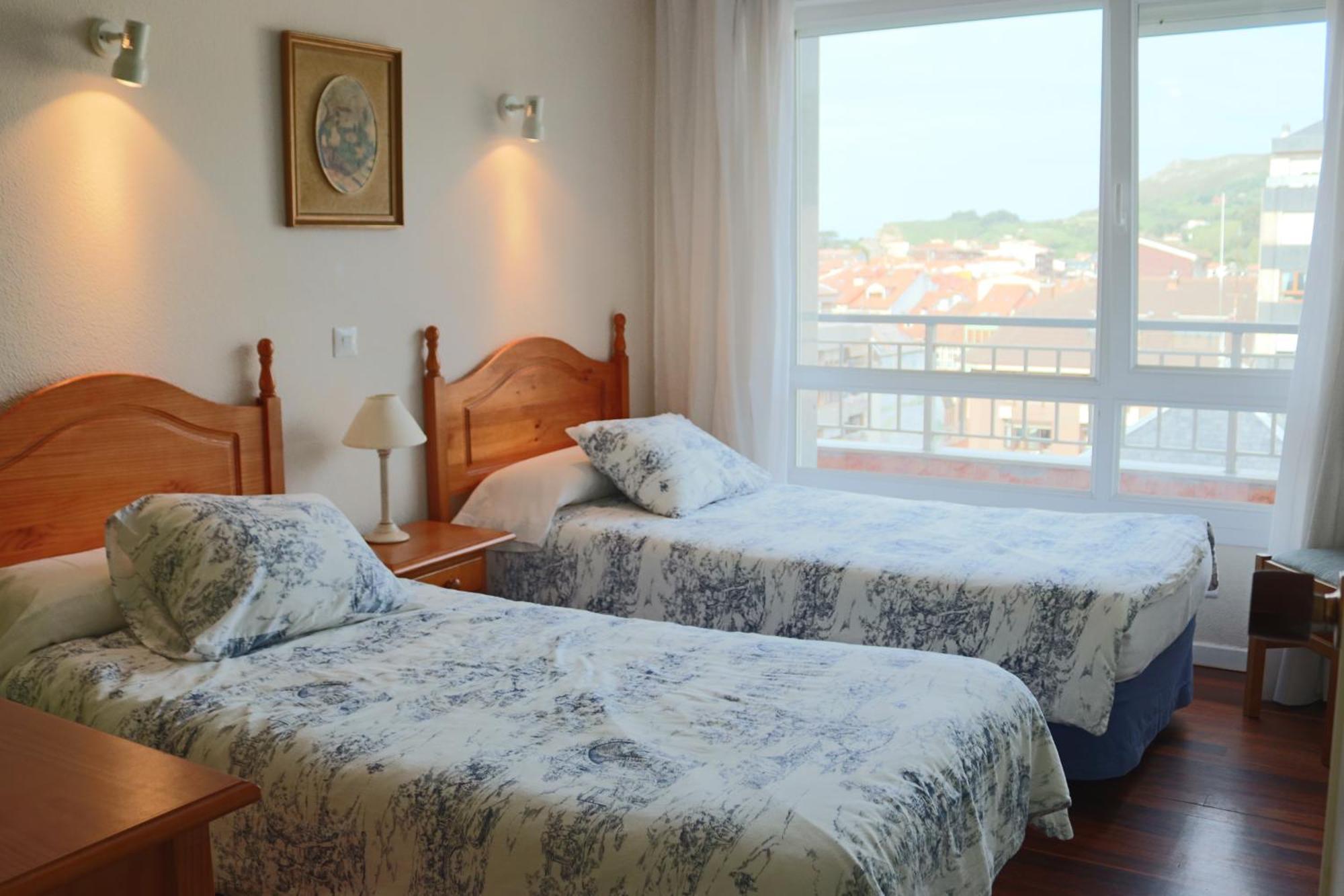 Apartamento Laredo Esterno foto